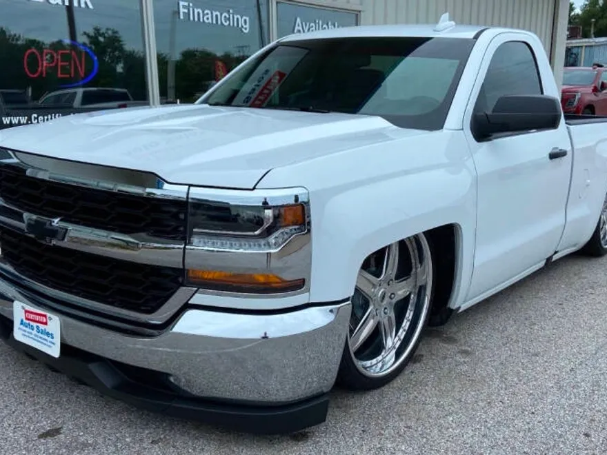 2016 Chevrolet Silverado 1500 LS photo 1