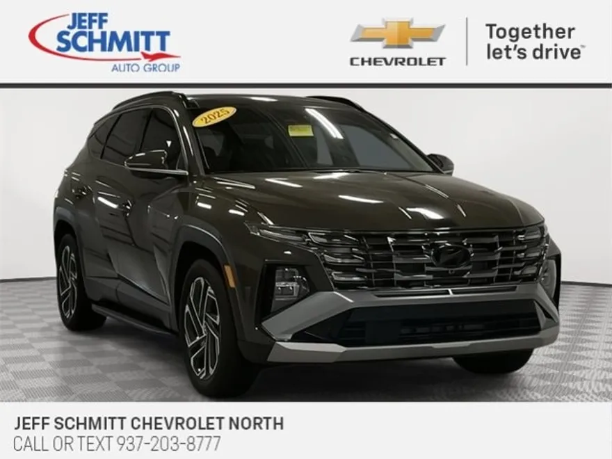 2025 Hyundai Tucson Hybrid Limited photo 1