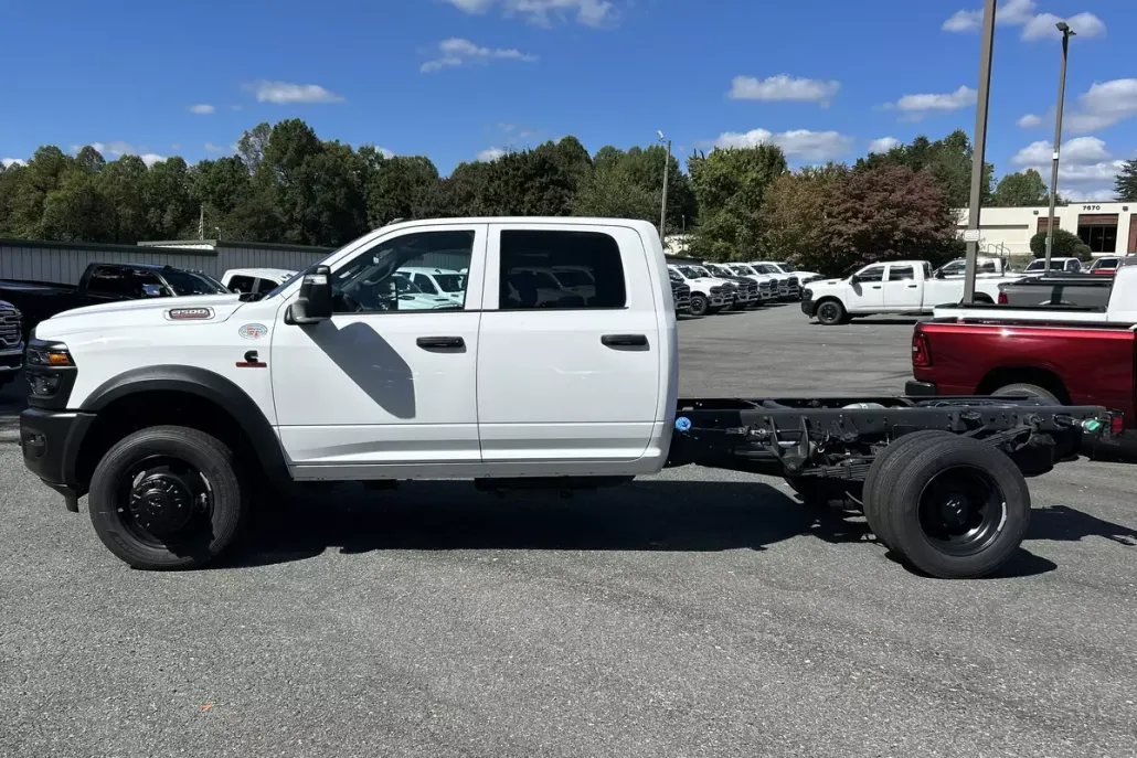 2026 Ram 4500 Tradesman photo 1