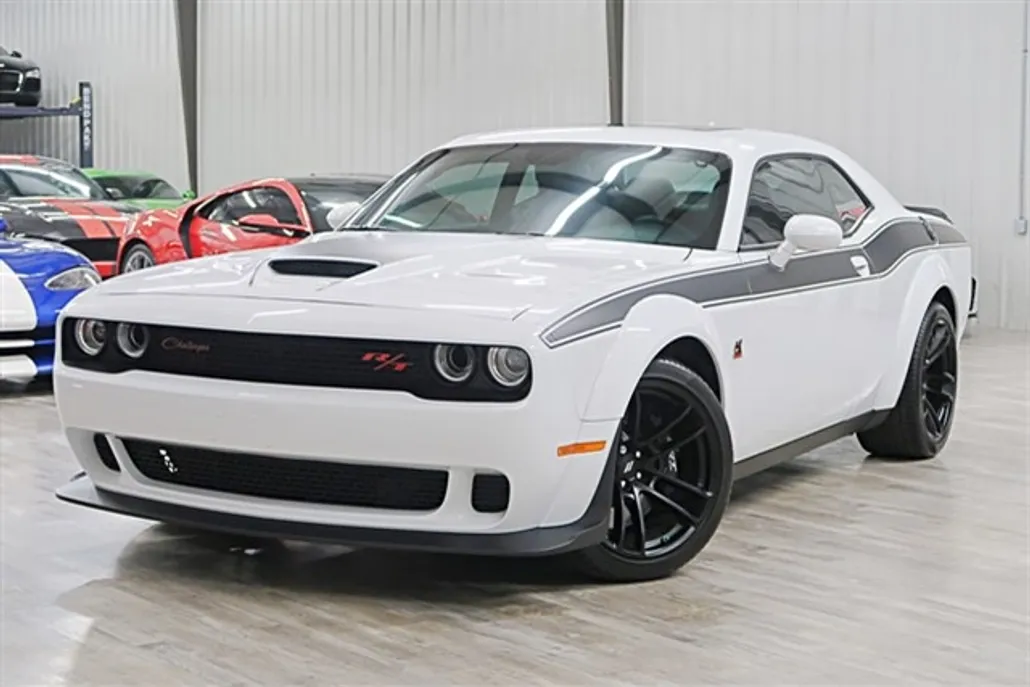 2022 Dodge Challenger R/T Scat Pack photo 1