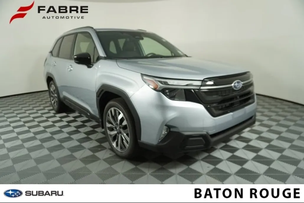 2025 Subaru Forester Touring photo 1