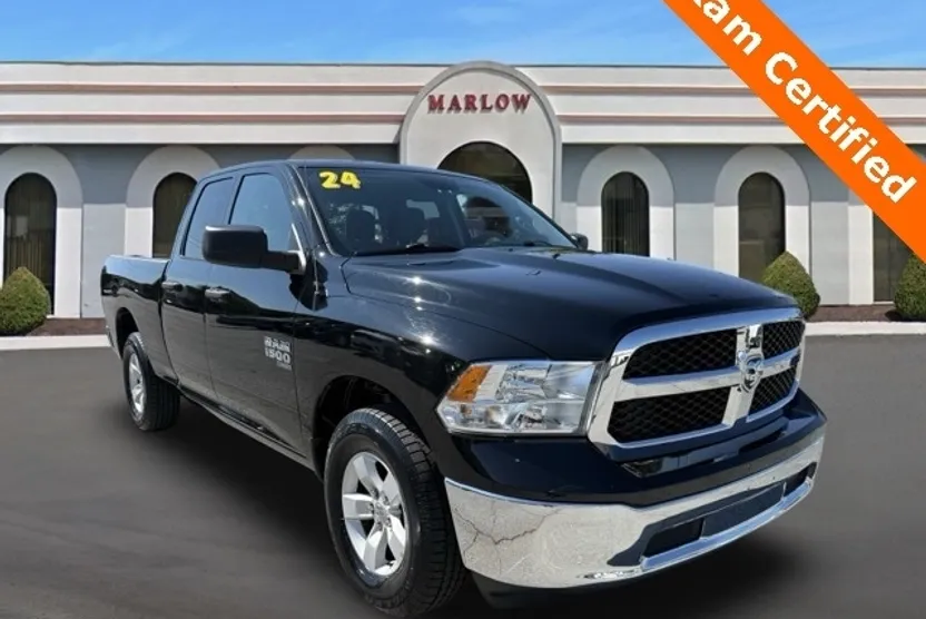 2024 Ram 1500 Classic SLT photo 1