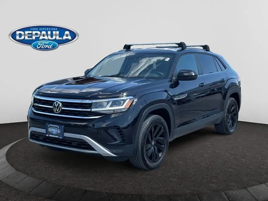 2022 Volkswagen Atlas Cross Sport V6 SE Technology photo 1