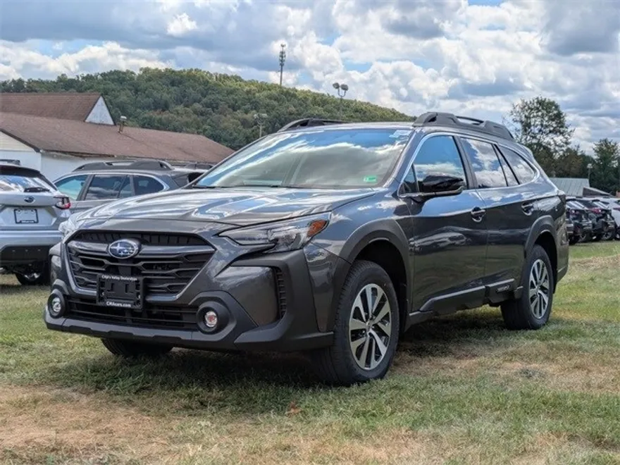 2025 Subaru Outback Premium photo 1