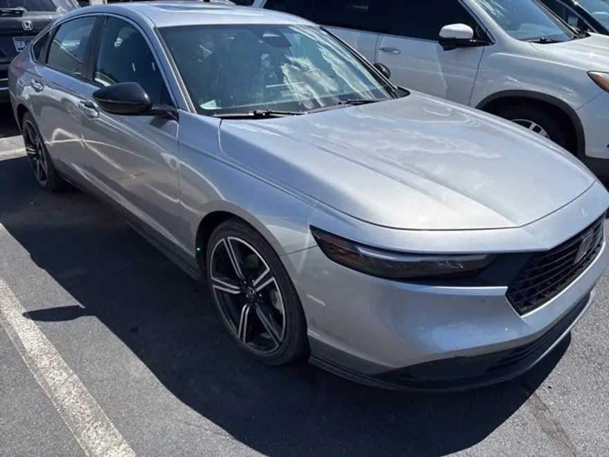 2023 Honda Accord Hybrid Sport photo 1