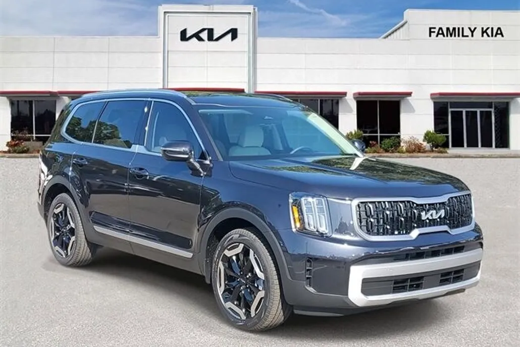 2025 Kia Telluride EX photo 1