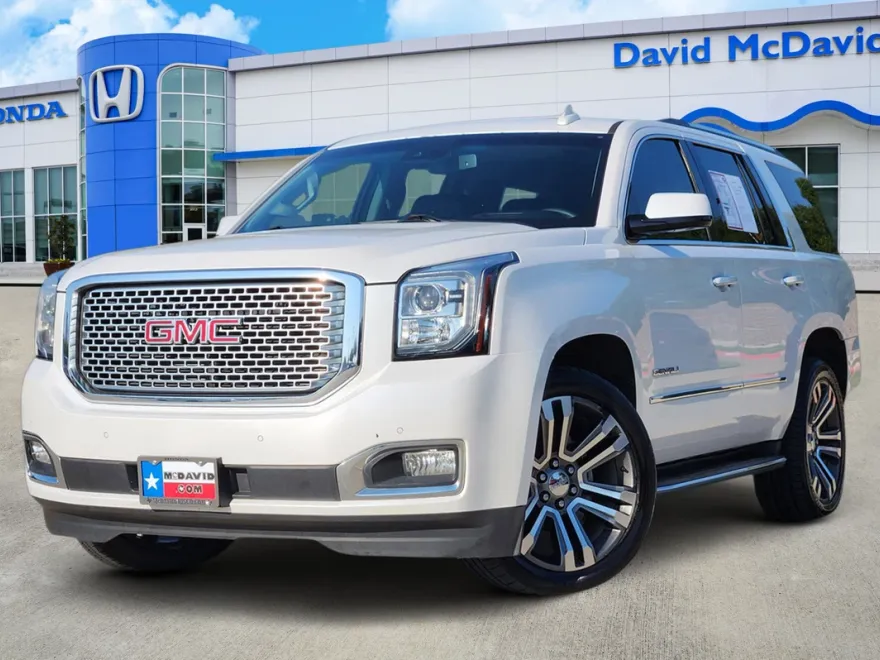 2017 Gmc Yukon Denali photo 1