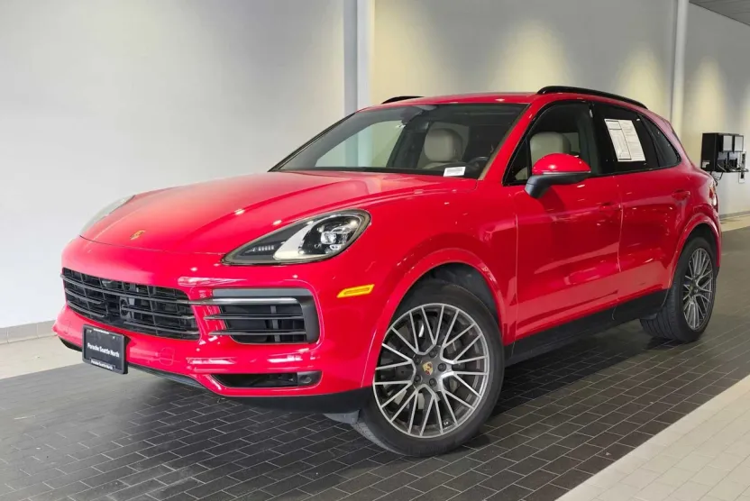 2023 Porsche Cayenne Base photo 1