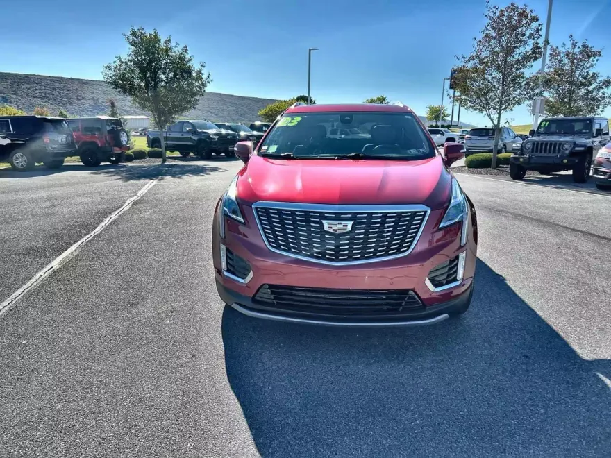 2023 Cadillac XT5 Premium Luxury photo 1