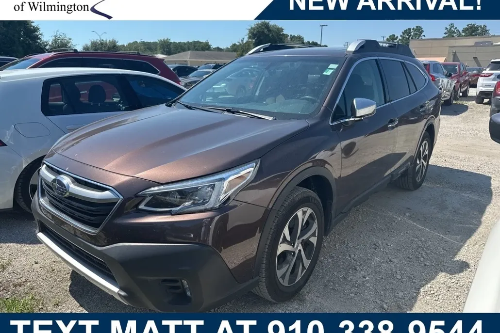 2020 Subaru Outback Touring photo 1