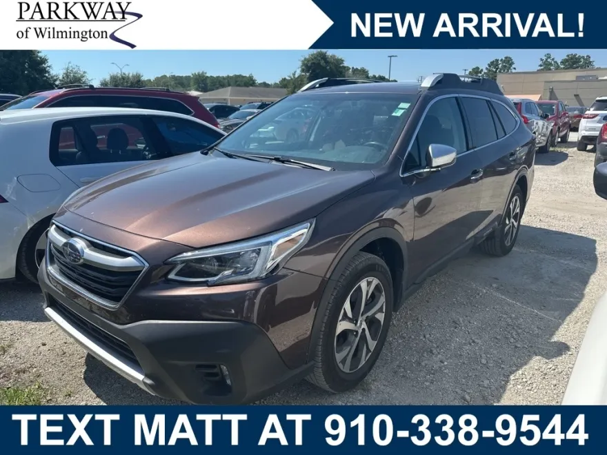 2020 Subaru Outback Touring photo 1