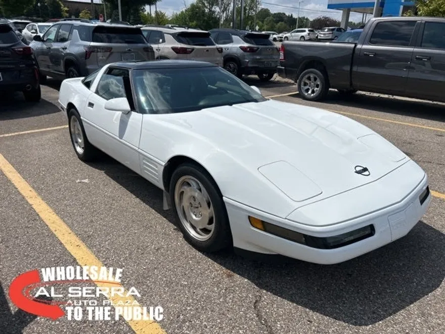 1993 Chevrolet Corvette Base photo 1