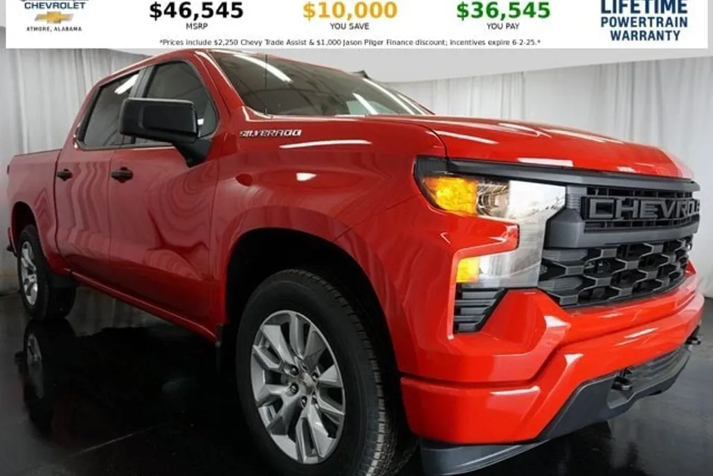 2025 Chevrolet Silverado 1500 Custom photo 1