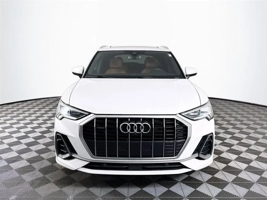 2022 Audi Q3 Premium Plus S line photo 1