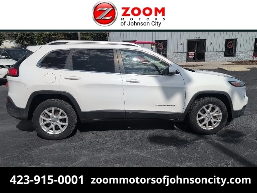 2015 Jeep Cherokee Latitude photo 1