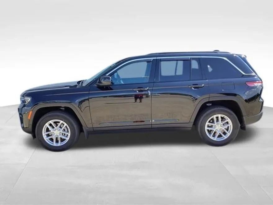 2024 Jeep Grand Cherokee Laredo X photo 1