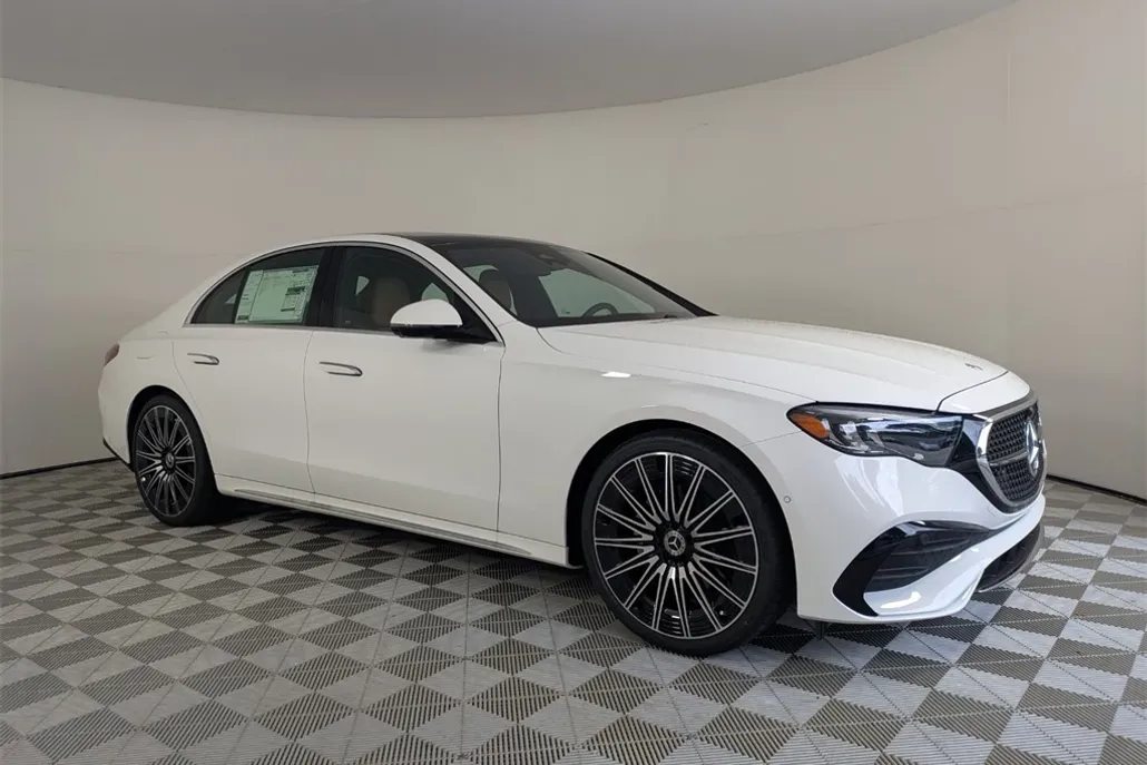 2026 Mercedes Benz E 350 photo 1