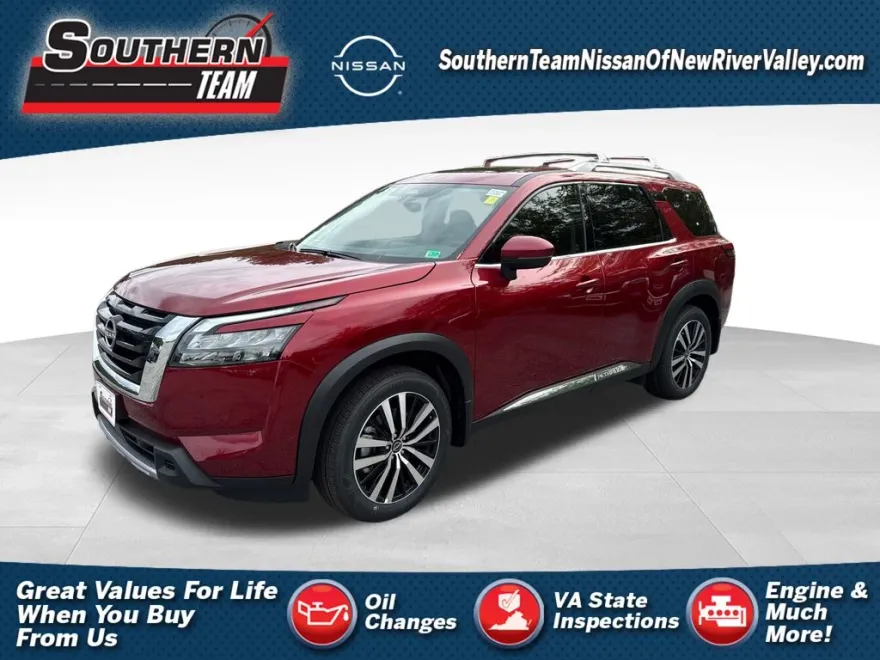 2025 Nissan Pathfinder Platinum photo 1
