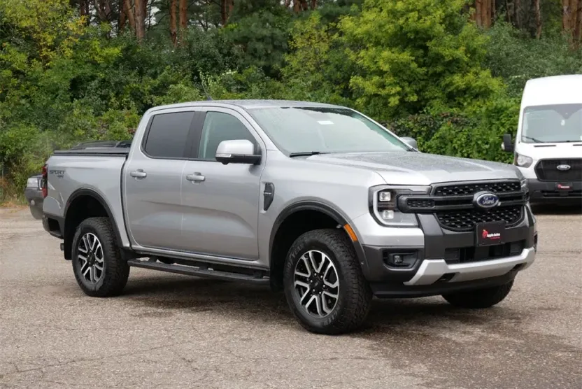 2024 Ford Ranger Lariat photo 1