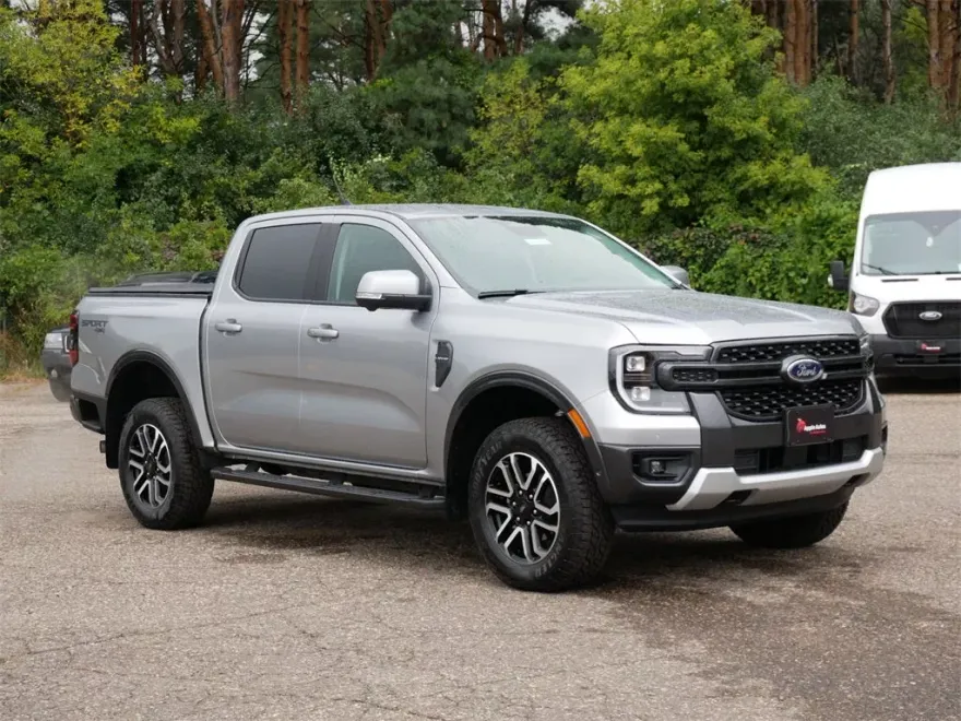 2024 Ford Ranger Lariat photo 1