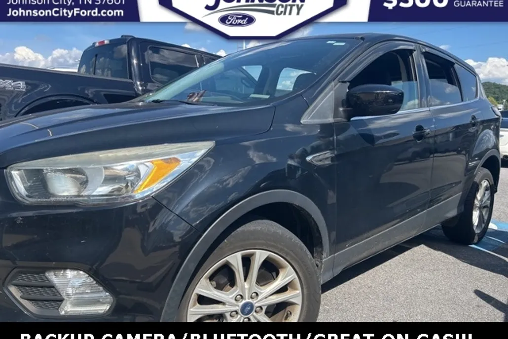 2017 Ford Escape SE photo 1