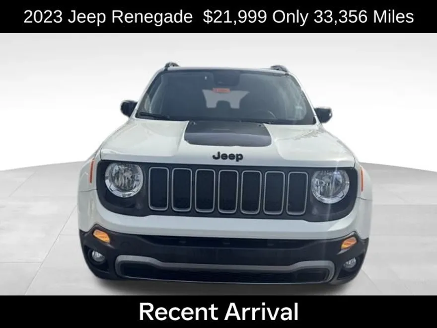 2023 Jeep Renegade Latitude photo 1