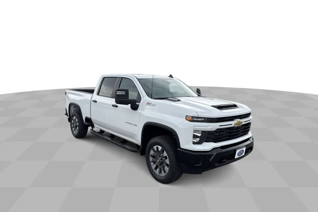 2025 Chevrolet Silverado 2500HD Custom photo 1