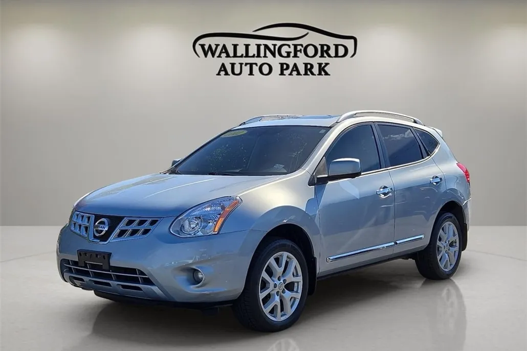2012 Nissan Rogue SL photo 1