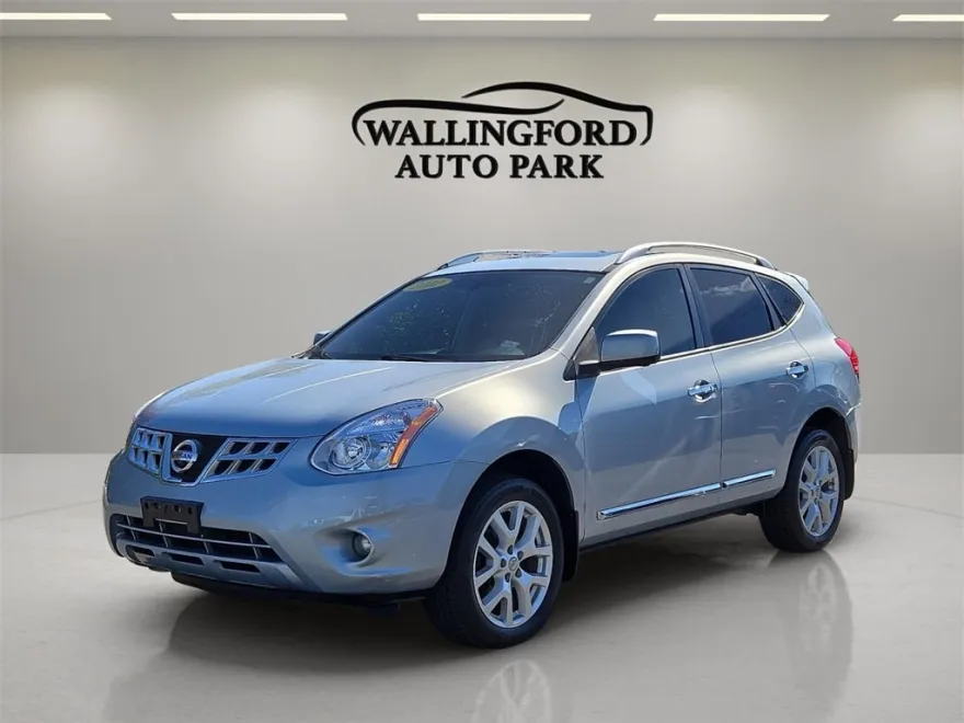 2012 Nissan Rogue SL photo 1