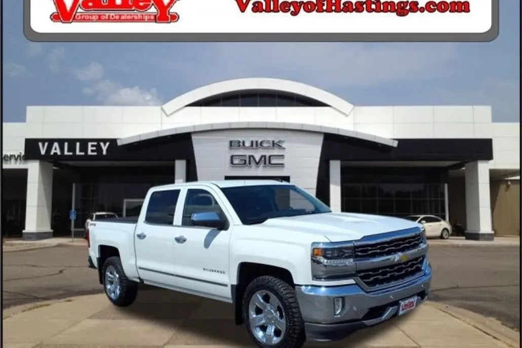 2018 Chevrolet Silverado 1500 LTZ photo 1