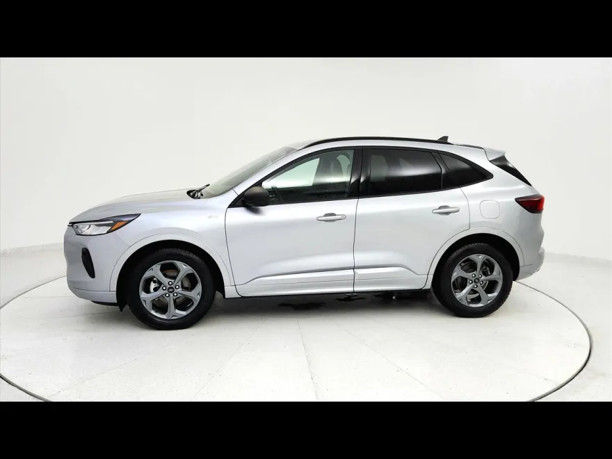 2023 Ford Escape ST-Line Sport photo 1