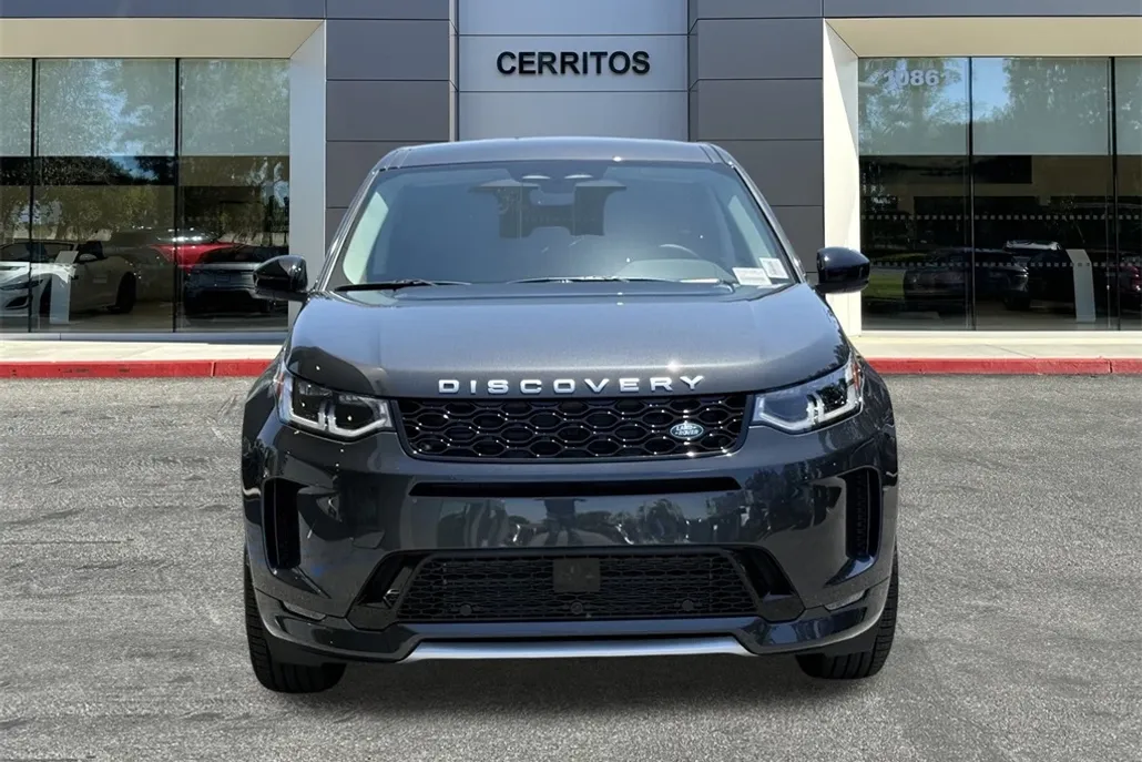 2025 Land Rover Discovery Sport S photo 1
