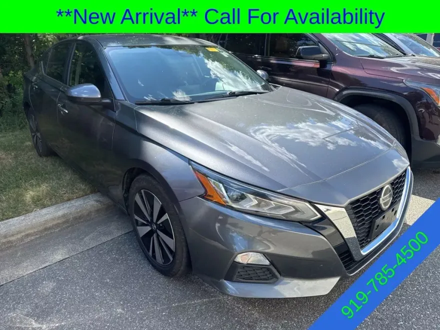 2021 Nissan Altima 2.5 SV photo 1