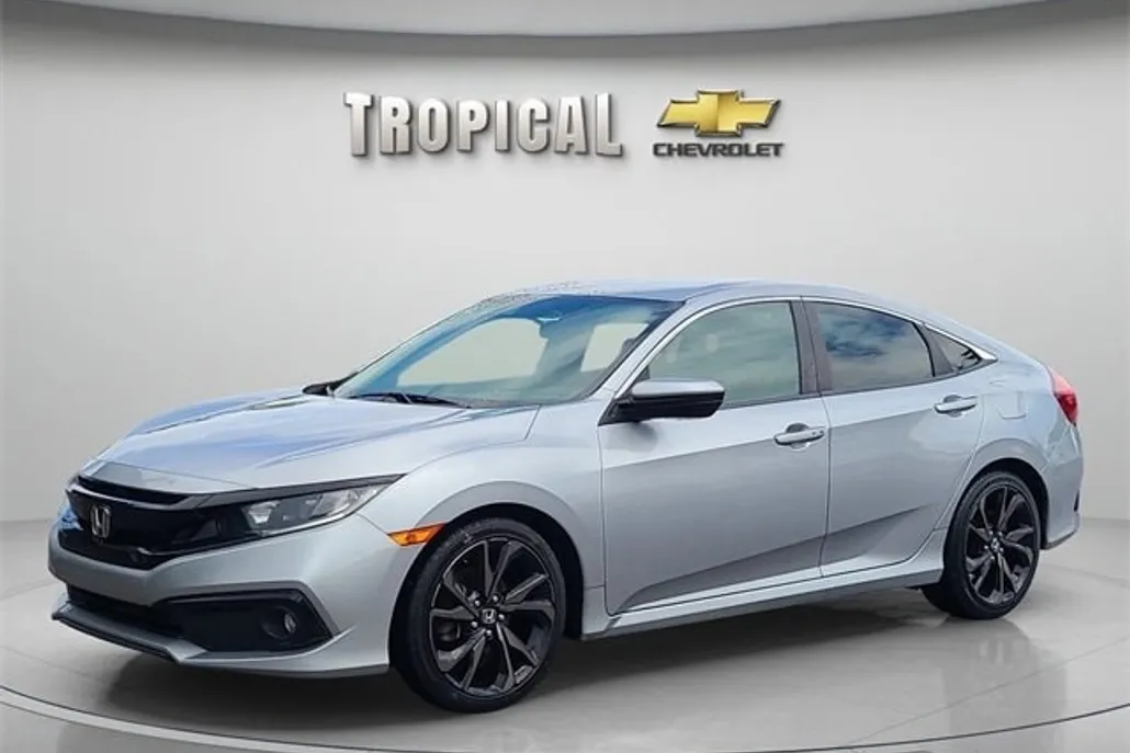 2020 Honda Civic Sport photo 1