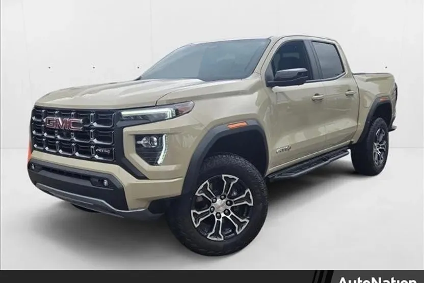 2024 Gmc Canyon AT4 photo 1