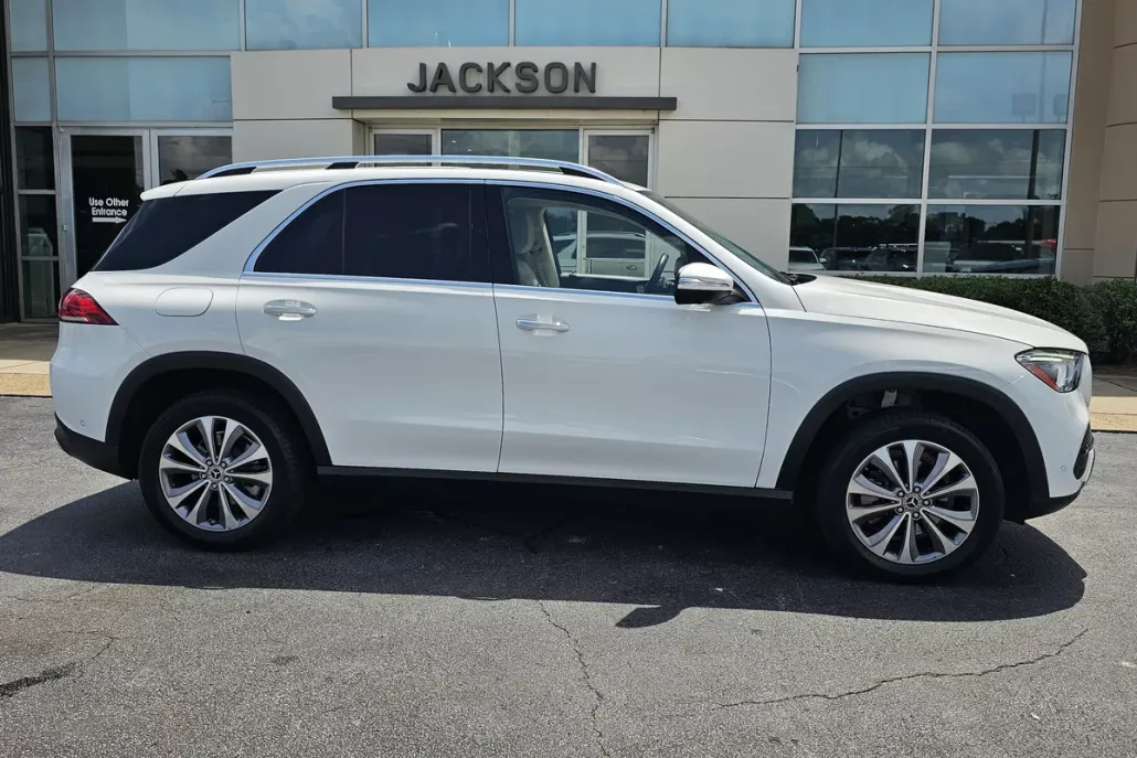 2022 Mercedes Benz GLE 350 4MATIC photo 1