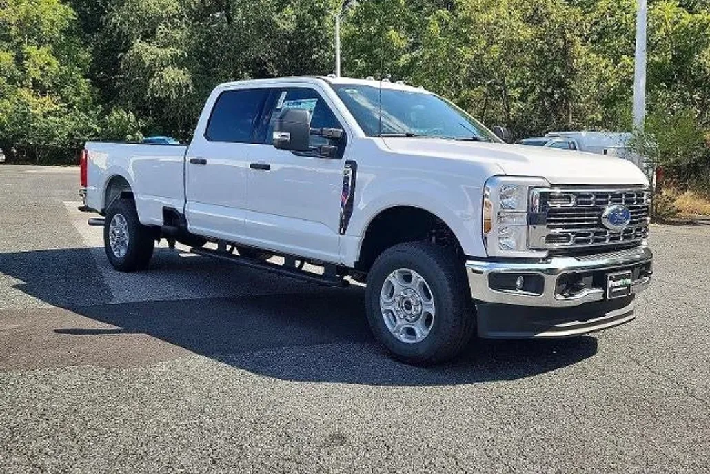 2026 Ford F-250 photo 1