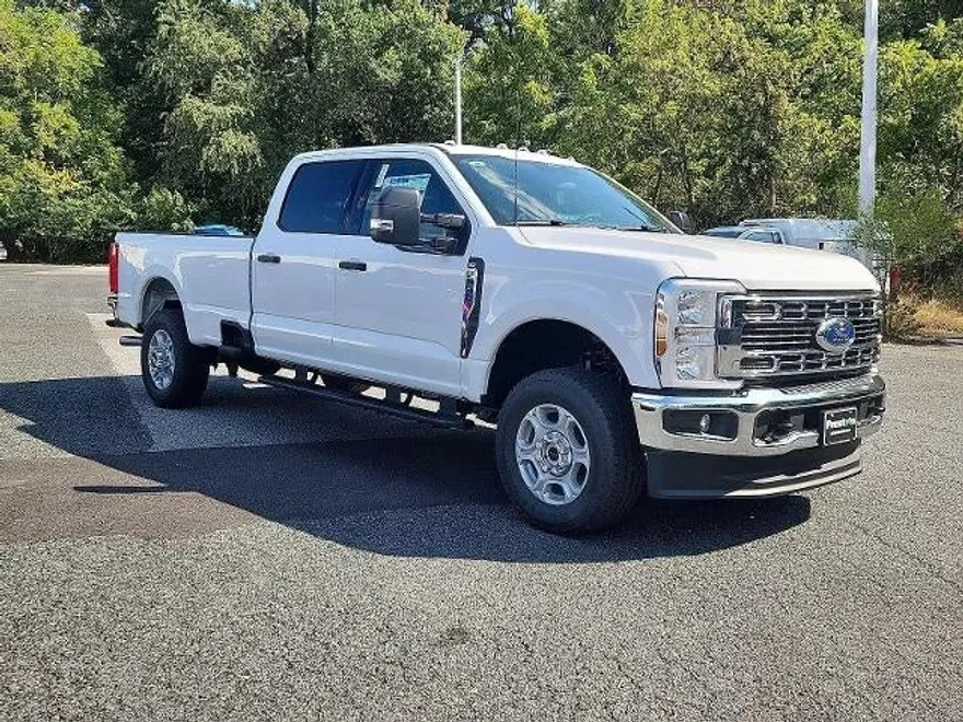 2026 Ford F-250 photo 1