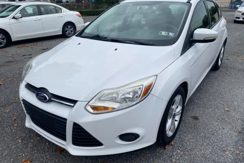 2014 Ford Focus SE photo 1