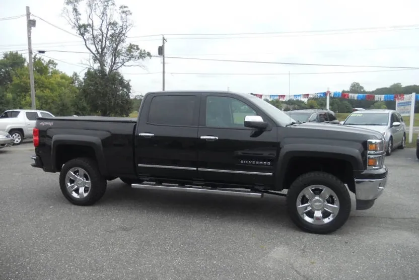 2014 Chevrolet Silverado LTZ photo 1