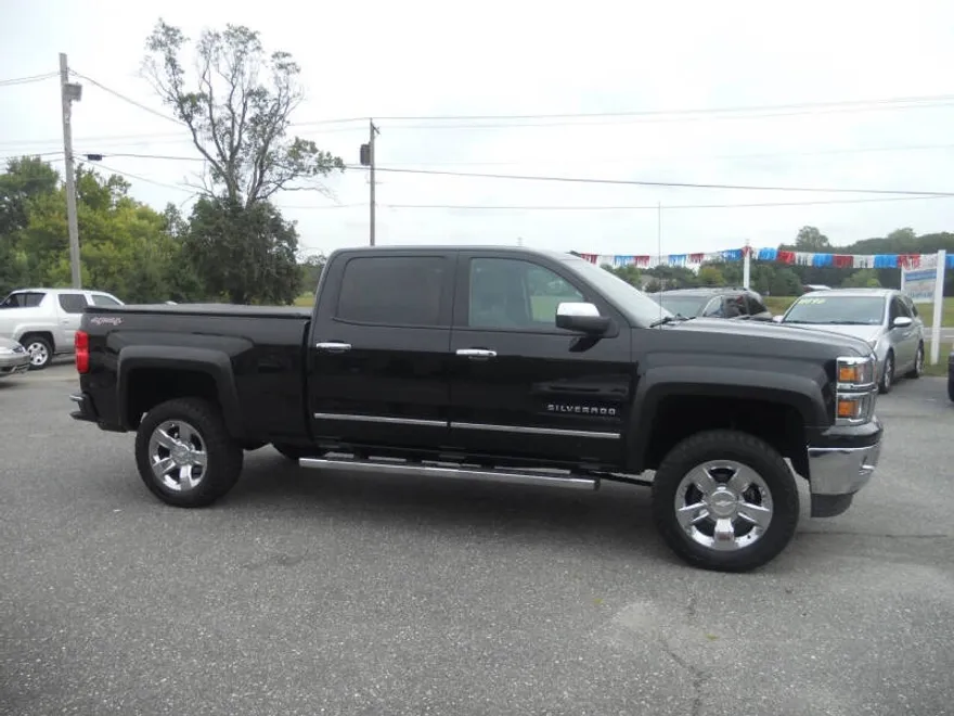 2014 Chevrolet Silverado LTZ photo 1
