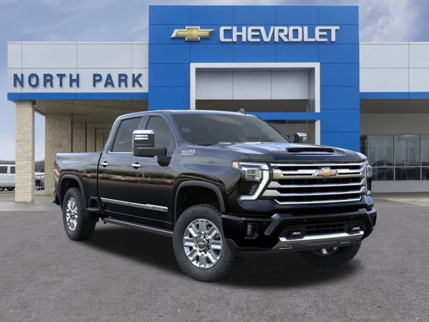 2025 Chevrolet Silverado 2500HD High Country photo 1