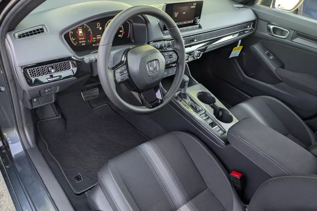 2026 Honda Civic Sport Hatchback photo 1