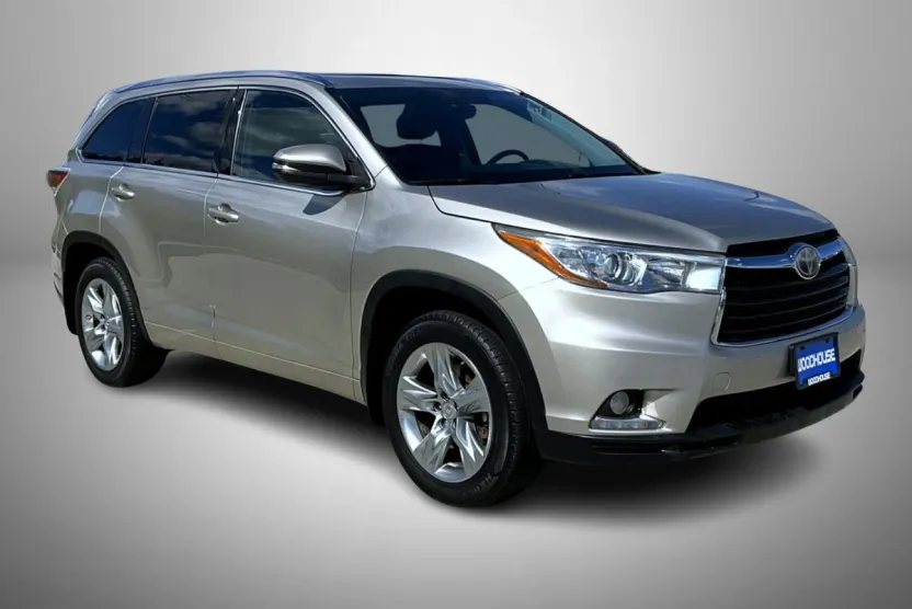 2015 Toyota Highlander Limited photo 1