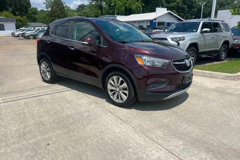 2017 Buick Encore Preferred photo 1