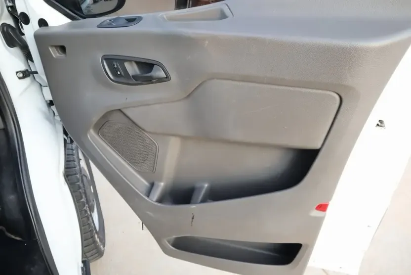 2021 Ford Transit Cargo Van photo 1