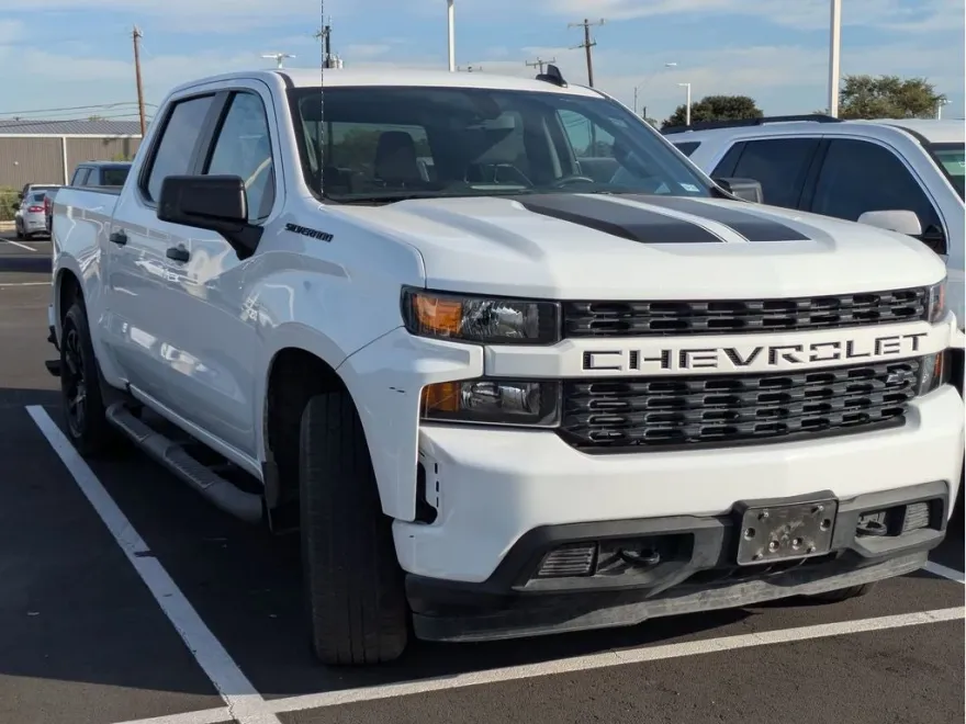 2021 Chevrolet Silverado 1500 Custom photo 1