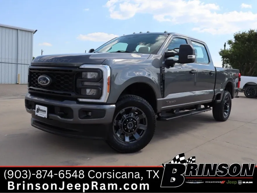 2023 Ford F-250 XL photo 1