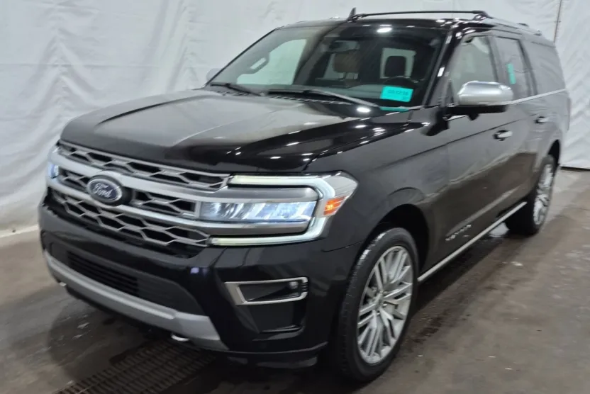 2023 Ford Expedition Platinum MAX photo 1