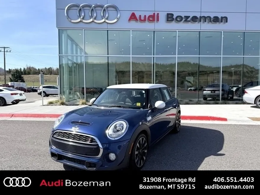 2018 Mini Cooper 4 Door Hardtop Base photo 1